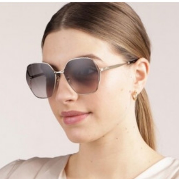 NEW GUCCI WOMEN'S SUNGLASSES GG0818SA 001 GUCCI GOLD FRAME EYEWEAR - Picture 5 of 10